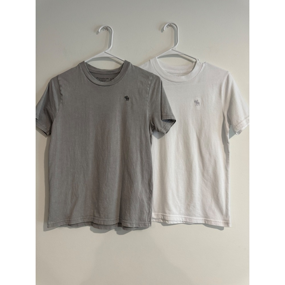 Abercrombie Kids A&F Essentials T-Shirt 2-Pack Boys 11 12 Gray White Moose Logo